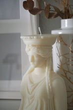 Cargar imagen en el visor de la galería, CARIÁTIDE SOY CANDLE
