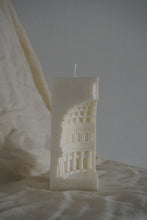 Cargar imagen en el visor de la galería, PÀNTHEION SOY CANDLE
