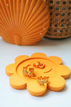 Cargar imagen en el visor de la galería, DAISIES ring
